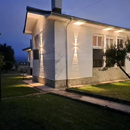 Rosales Collection Vacation Villa *